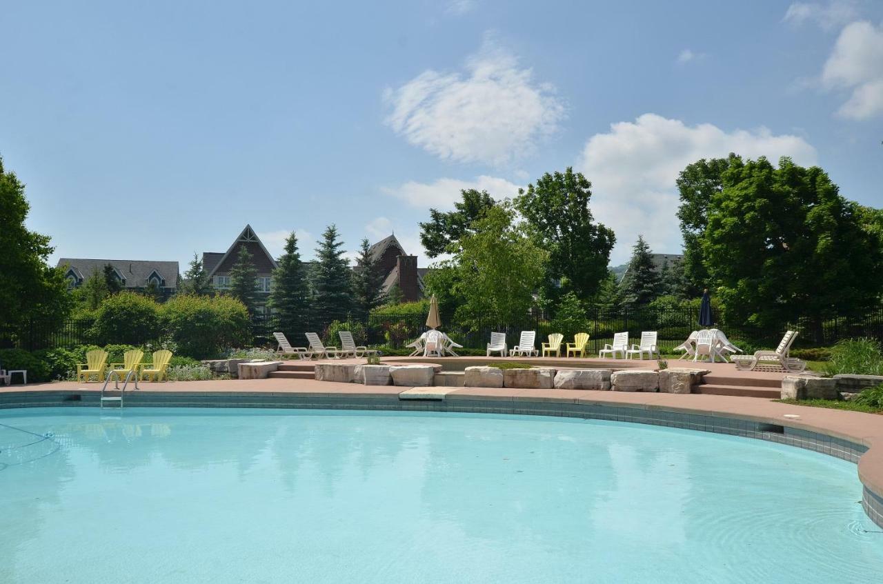New Blue Mountain Village Snowbridge Executive Townhome Sleeps 10 With Outdoor Pool And Shuttle Nottawa Esterno foto